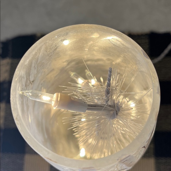 Stony Creek Tall lighted Vase Birdhouses from Christmas Tree Hill as new - Picture 3 of 6